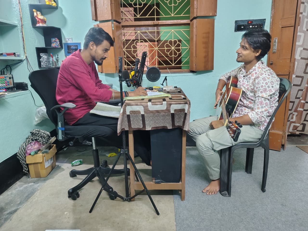 Guitar Examiner